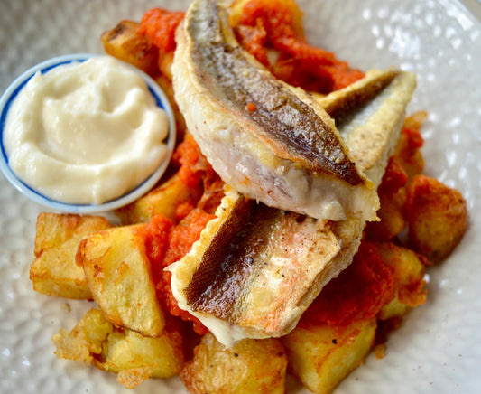 Gurnard with potatas bravas and aioli - Pesky